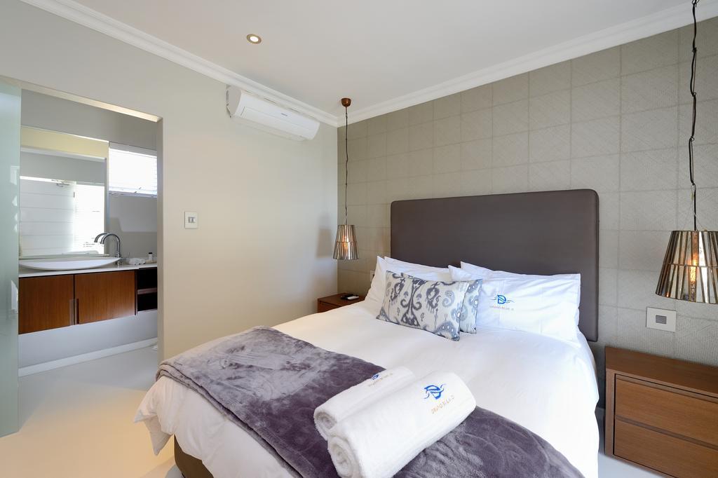 แกรนด์ บลู D Hotel เคปทาวน์ ภายนอก รูปภาพ